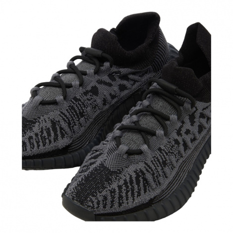 Кросівки Yeezy