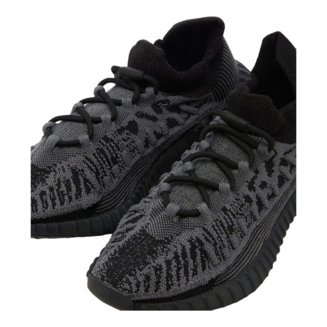 Кросівки Yeezy