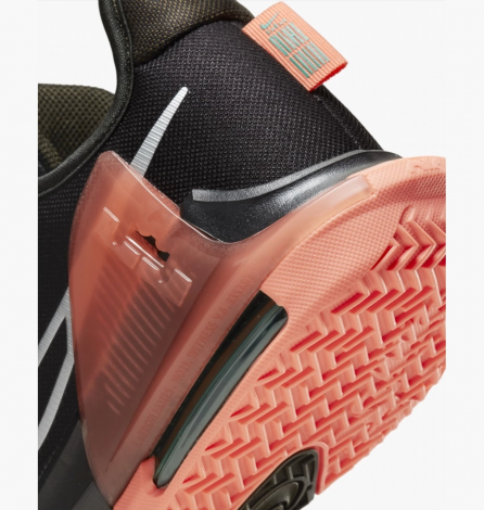 Кроссовки Nike Lebron Witness Vi