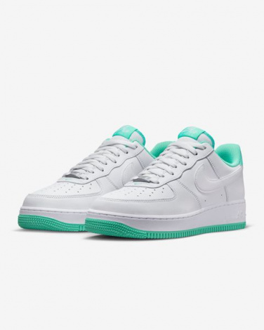 Кросівки Nike Air Force 1'07 White