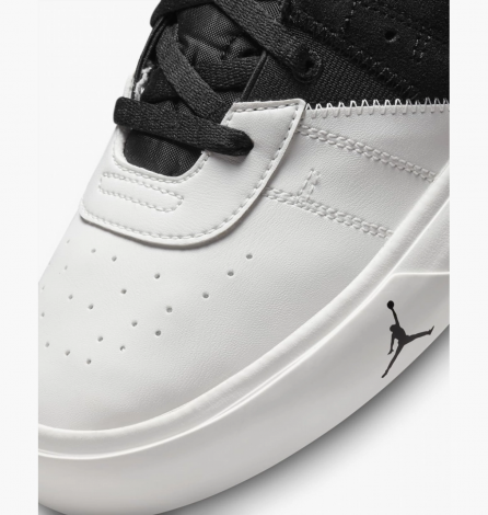 Кроссовки Jordan Series Es