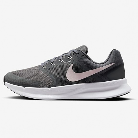 Кроссовки Nike W Run Swift 3
