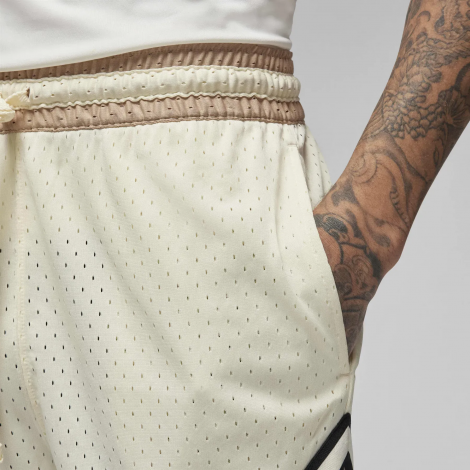 Шорти баскетбольні Nike JORDAN DRI-FIT SPORT DIAMOND SHORTS бежеві DX1487-113