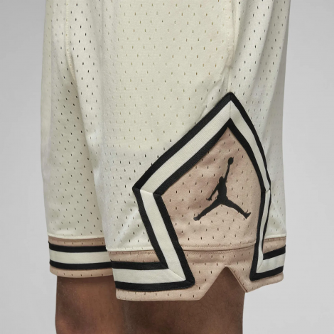 Шорти баскетбольні Nike JORDAN DRI-FIT SPORT DIAMOND SHORTS бежеві DX1487-113