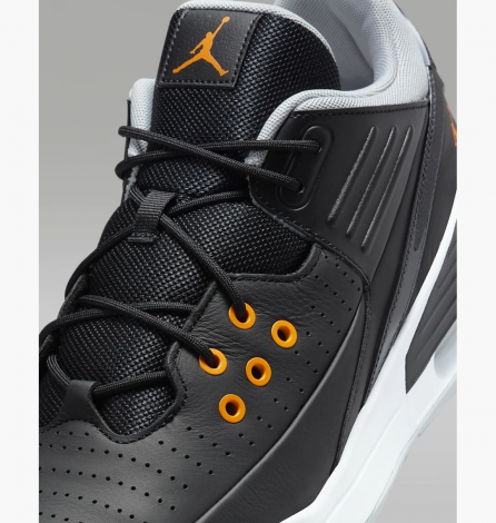 Кроссовки Air Jordan Max Aura 3