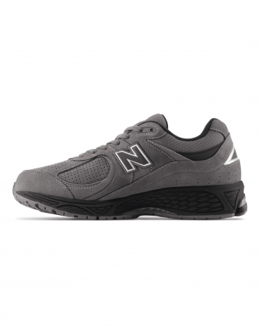 Кросівки New Balance 2002R сірі M2002REH