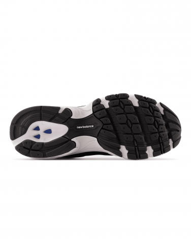Кросівки New Balance 530 чорно-білі MR530CC