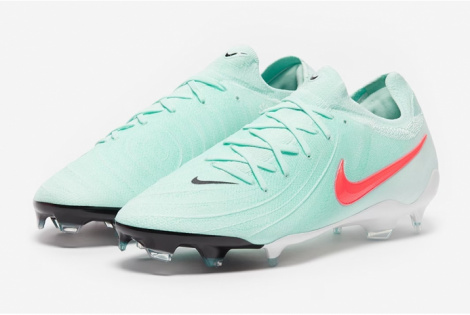 Футбольні бутси Nike Phantom GX II Pro FG FJ2563-300