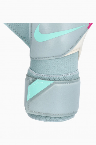 Вратарские перчатки Nike Grip 3