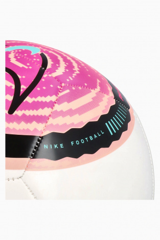 Футбольный мяч Nike Phantom