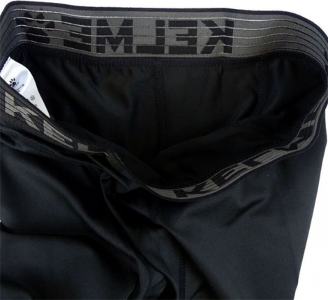 Термобелье штаны детские Kelme TIGHT TROUSERS черные 8161TL3005.9000