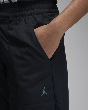Спортивні штани жіночі Nike JORDAN WOVEN TROUSERS чорні DZ3375-010