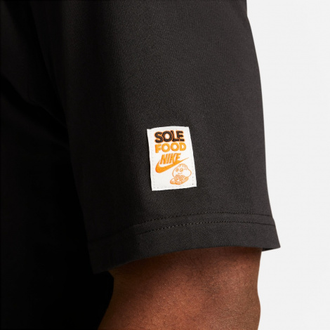 Футболка Nike Solefood (Черная)