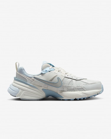Кросівки жіночі Nike V2K RUN біло-блакитні FD0736-009