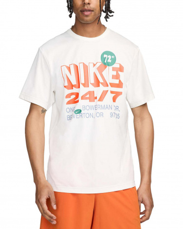 Футболка Nike HYVERSE DRI-FIT UV SHORT-SLEEVE біла FN3988-133