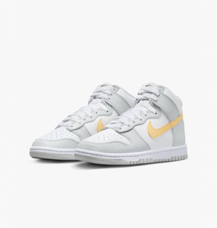 Кроссовки Nike Wmns Dunk High