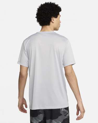 Футболка Nike DRI-FIT TEE RLGD CAMO GFX сіра FV8370-077