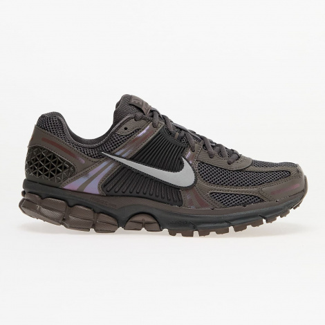 Кроссовки Nike Zoom Vomero 5 Cave Stone / Metallic Silver