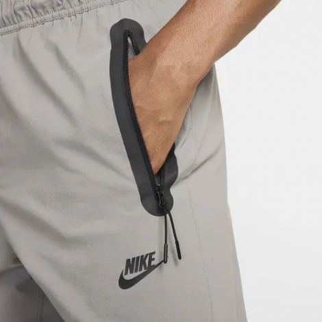 Штаны Nike Tech Fleece