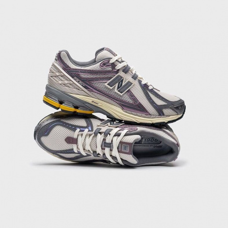 Кроссовки New Balance 1906R Licorice Beige