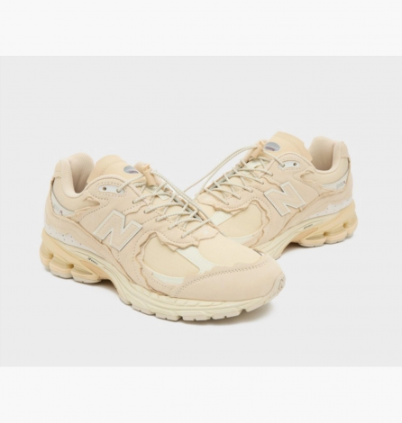 Кроссовки New Balance M2002