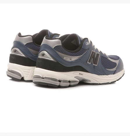 Кроссовки New Balance 2002