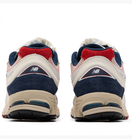 Кросівки New Balance 2002R