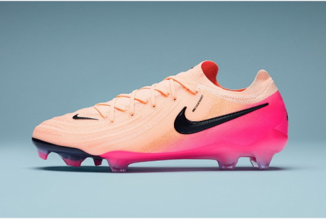 Футбольные бутсы Nike Phantom GX II Elite FG FJ2559-800