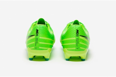 Футбольные бутсы Nike Air Zoom Mercurial Vapor 15 MDS Academy MG FJ7200-300