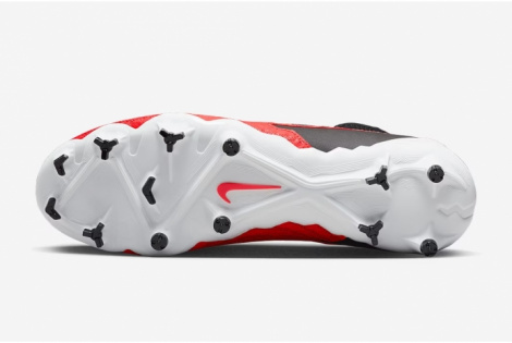 Футбольні бутси Nike Phantom GX Academy DF MG DD9472-600