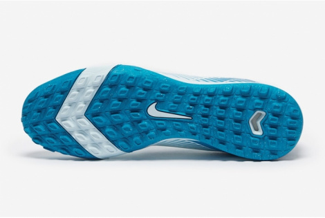 Сороконіжки Nike Air Zoom Mercurial Vapor 16 Pro TF FQ8687-400