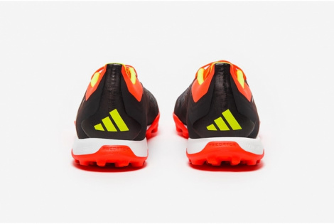 Сороконіжки Adidas Predator Elite TF IG7731