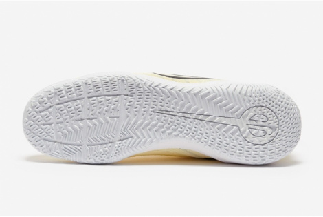 Футзалки Nike Tiempo Legend X Academy IC DV4341-700