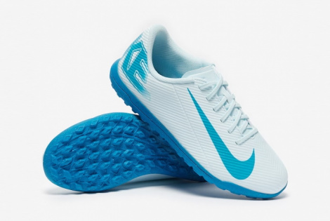 Дитячі сороконіжки Nike Mercurial Vapor 16 Club TF Junior FQ8287-400