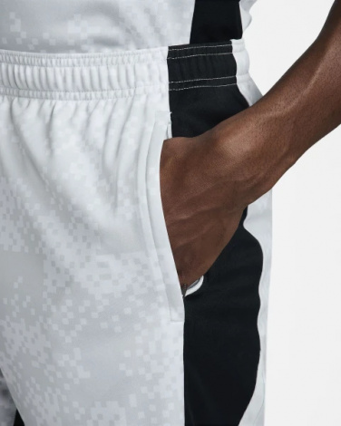 Шорты Nike M NK DF ACADEMY PRO SHORT KZ GX светло-серые FN2413-043