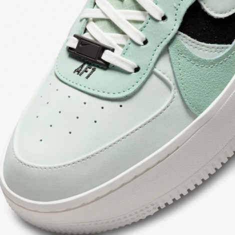 Кросівки жіночі Nike W AF1 PLT.AF.ORM білі DX3730-300