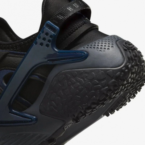 Кросівки жіночі Nike W AIR HUARACHE CRAFT чорні DQ8031-003