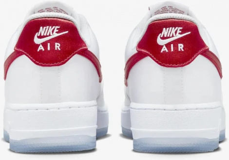 Кроссовки женские Nike W AIR FORCE 1 07 ESS SNKR бело-красные DX6541-100