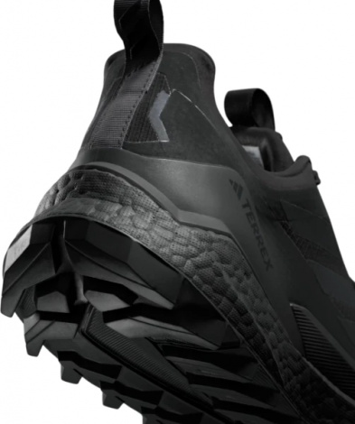 Кроссовки для хайкинга женские Adidas TERREX FREE HIKER 2.0 LOW GORE-TEX черные IE7657