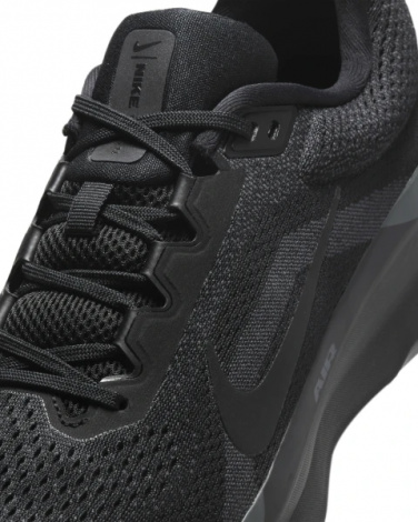 Кроссовки беговые Nike AIR WINFLO 11 черные FJ9509-002