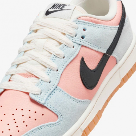Кросівки жіночі Nike DUNK LOW блакитно-коралові HJ7341-474