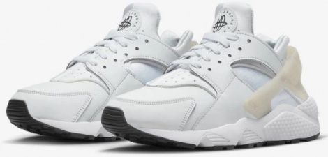 Кросівки жіночі Nike AIR HUARACHE білі DR5726-001