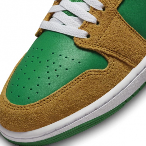 Кросівки Nike AIR JORDAN 1 MID SE коричнево-зелені DX4332-700