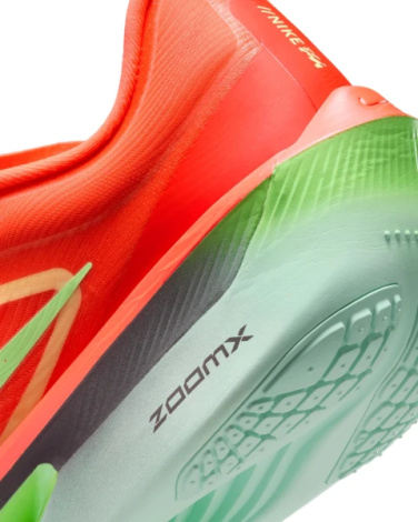 Кроссовки беговые Nike ZOOM FLY 6 красно-салатовые FN8454-601
