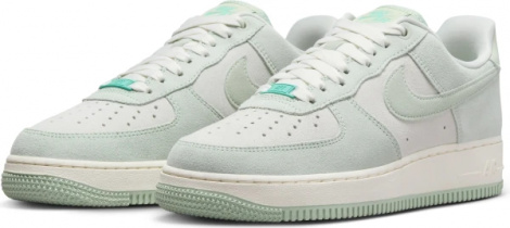 Кроссовки женские Nike AIR FORCE 1 '07 SE мятно-бежевые HQ1497-099