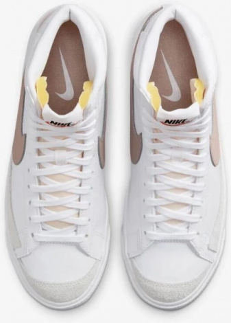 Кеди жіночі Nike BLAZER MID 77 біло-рожеві CZ1055-118