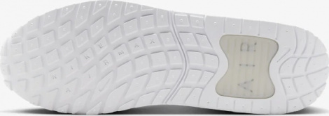 Кроссовки Nike AIR MAX SOLO белые DX3666-104