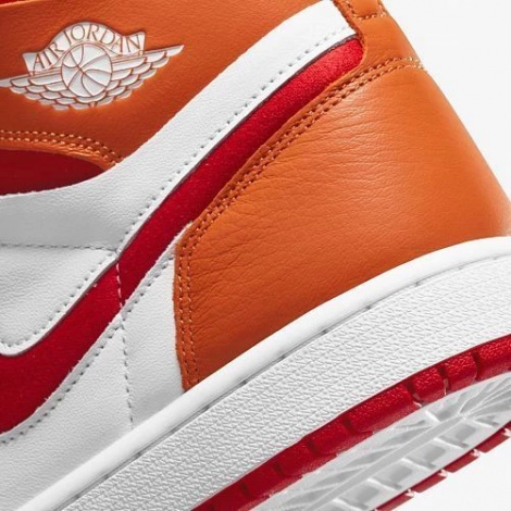 Кросівки жіночі Nike W AIR JORDAN 1 ZOOM AIR CMFT різнокольорові CT0979-603