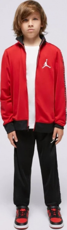 Спортивный костюм подростковый Nike AIR JORDAN TRICOT SET красно-черный 95A449-KR5