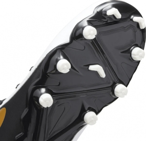 Бутсы детские Nike JR PHANTOM LUNA II ACADEMY FG/MG бело-черные FJ2603-100